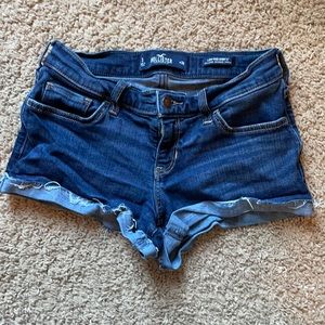 Hollister low rise shorts advanced stretch size 3